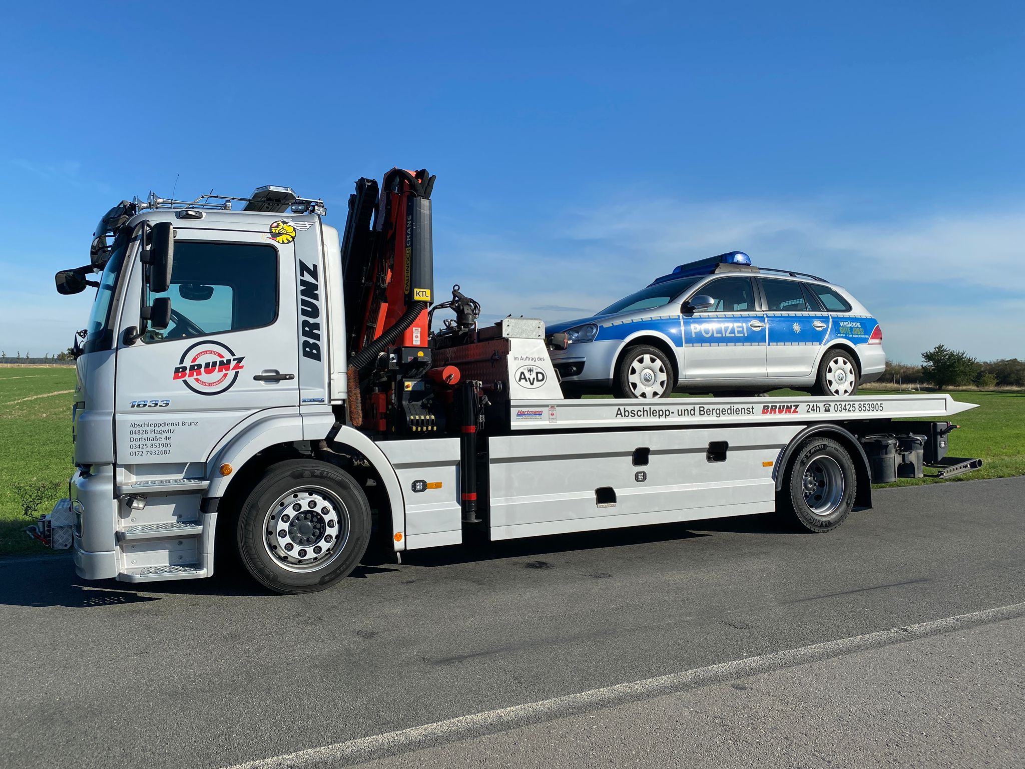 Transport und Fahrzeugrückholung 